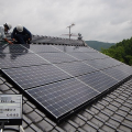 和瓦2面設置の太陽光発電